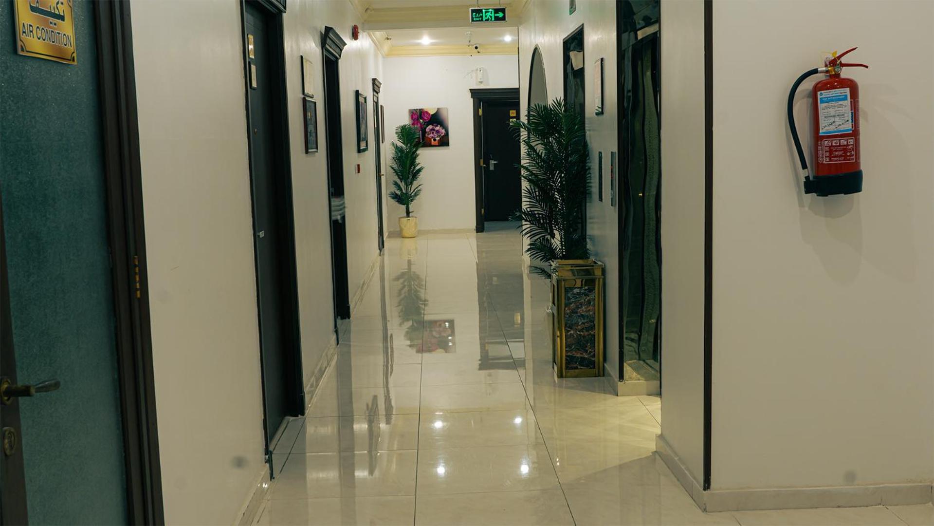 Al Andalus Tolen Hotel Jeddah Exterior photo